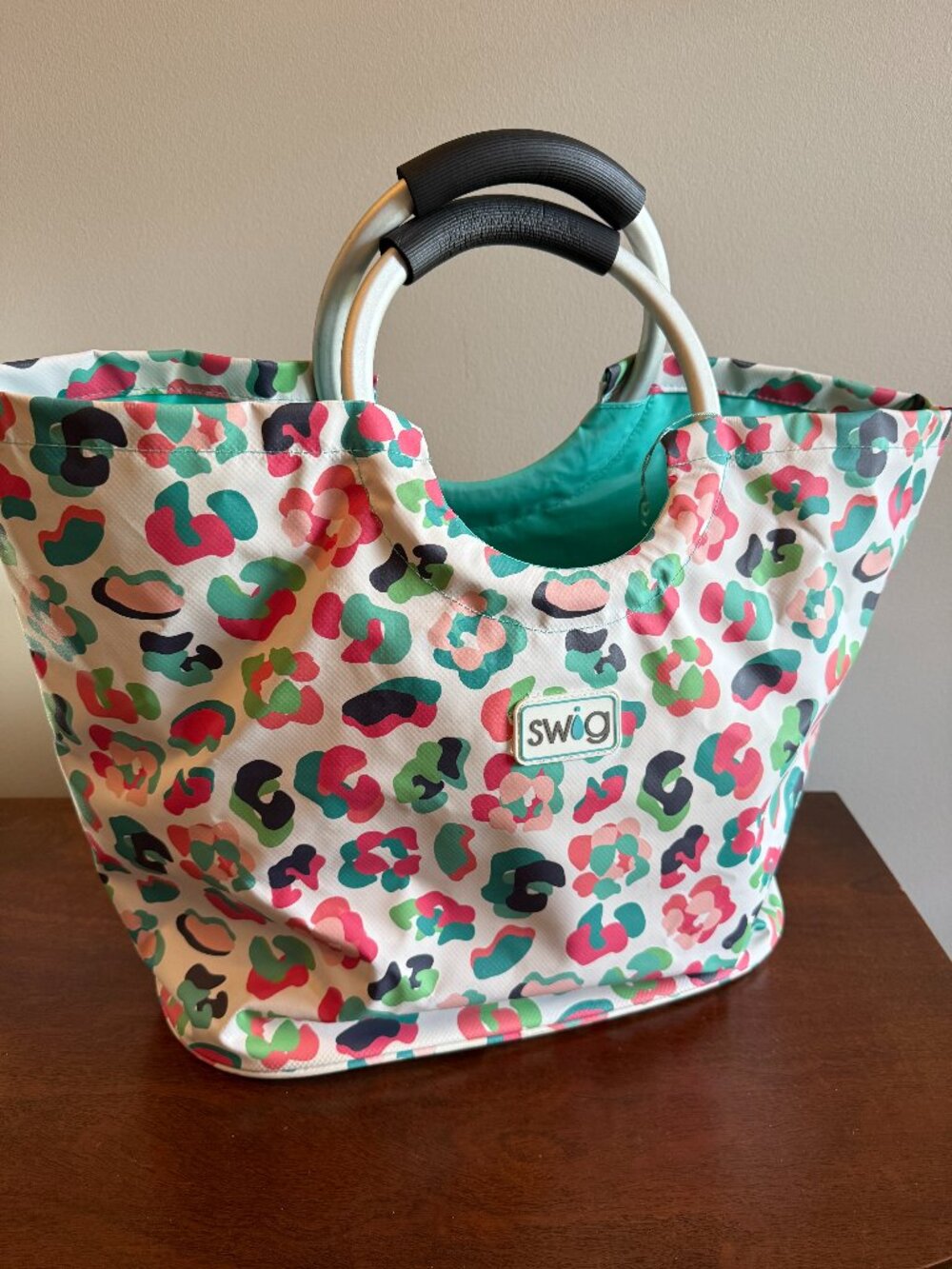 Swig Life Loopi Tote Bag – Party Animal Leopard Print 🐆🎉